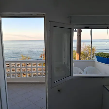 Poseidon Street νεα μεσαγγαλα γκαρσονιέρα 4