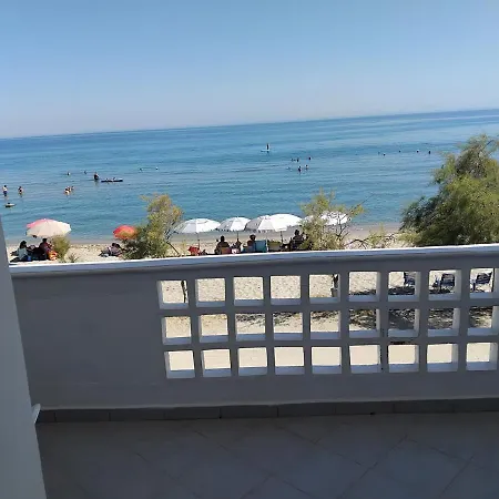 Poseidon Street νεα μεσαγγαλα γκαρσονιέρα 4 * Nea Mesagkala