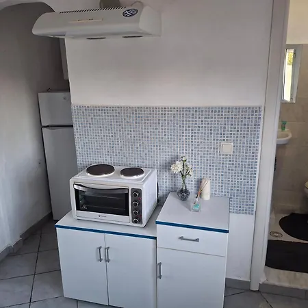 Poseidon Street νεα μεσαγγαλα γκαρσονιέρα 4 Apartment Nea Mesagkala